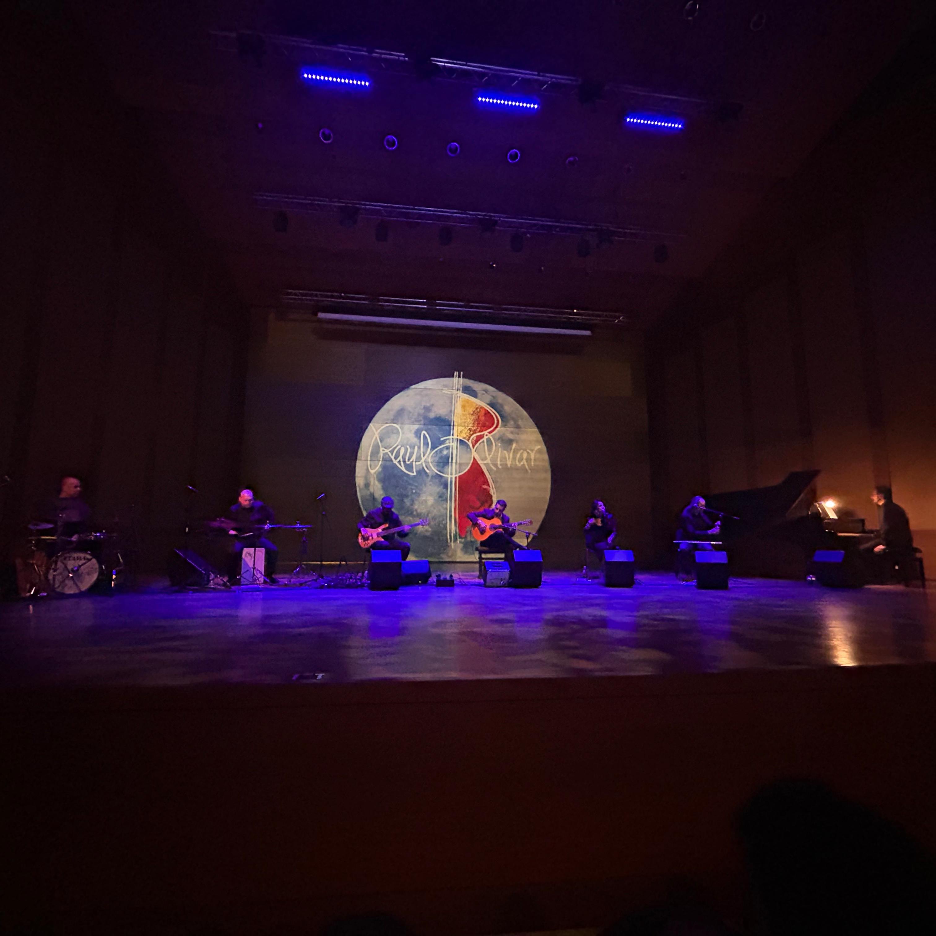 Raul Olivar - Presentación Mares y Lunas - Auditorio Miguel Delibes